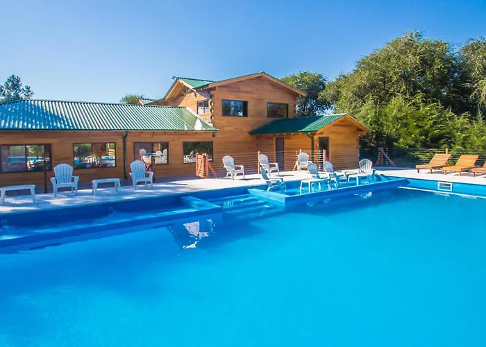 Del Milagro Cabanas & Posada
