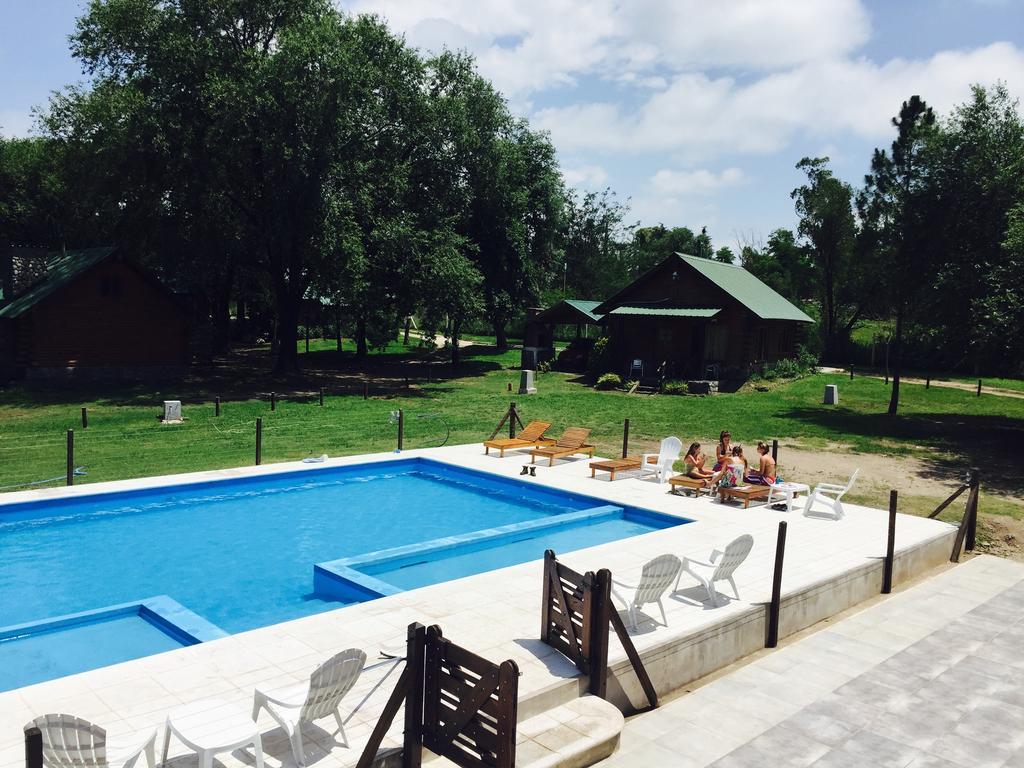 Del Milagro & Hotel Villa General Belgrano